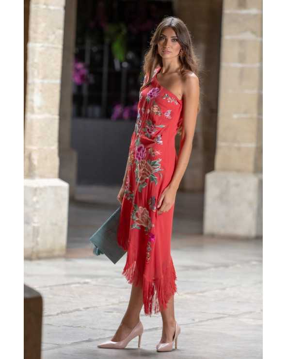 Vestido Amara Coral: Elegancia en Cada Puntada