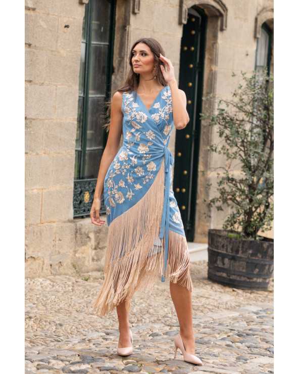 Vestido Elsa Azul Cielo - Elegancia y Estilo en Inicio