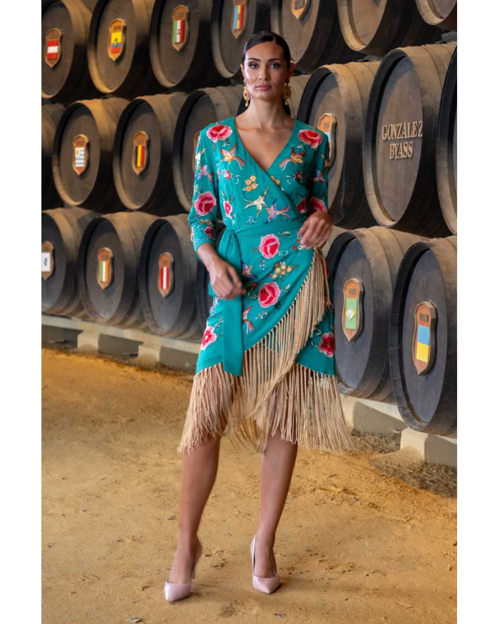 Vestido Alba Verde: Elegancia en Cada Puntada