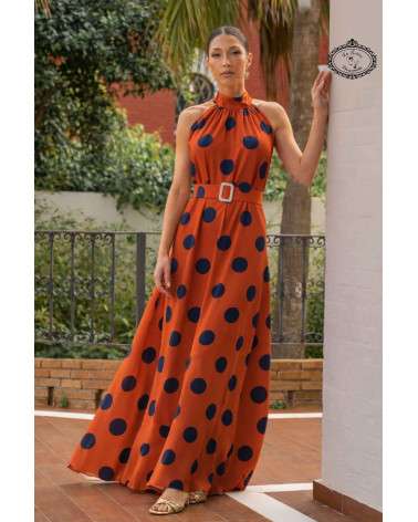 Vestido Eva largo teja con lunares marino y escote halter elegante