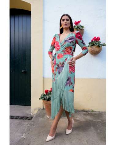 Vestido Freya Flores verde agua con flecos. Invitada original