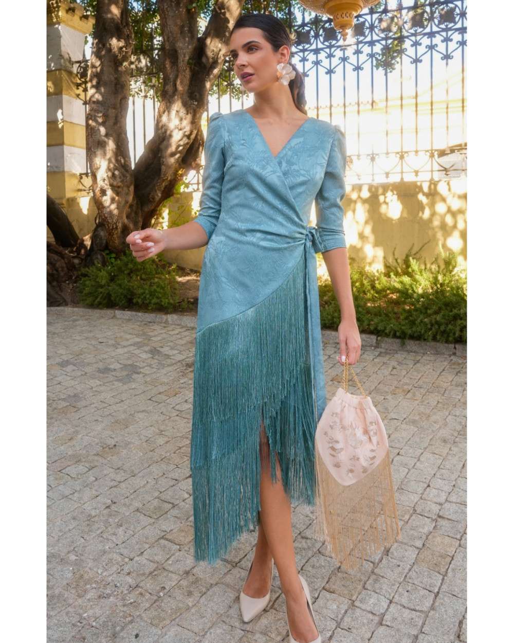Vestido Elda Verde con flecos. Invitada Elegante. Vestido Elda Verde con flecos. Invitada Elegante.