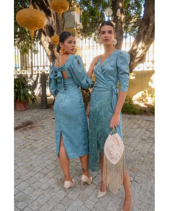 Vestido Elda Verde con flecos. Invitada Elegante.