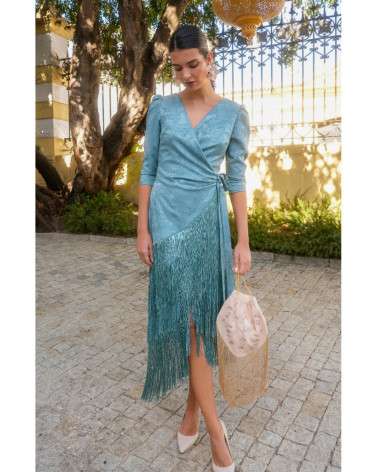 Vestido Elda Verde con flecos. Invitada Elegante.