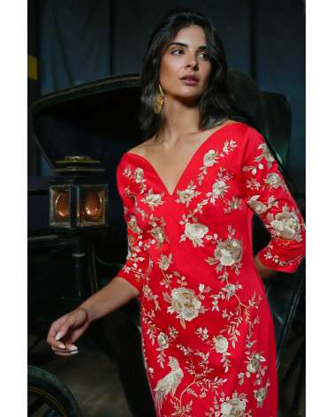 Vestido Cirque bordado con flecos y mantón