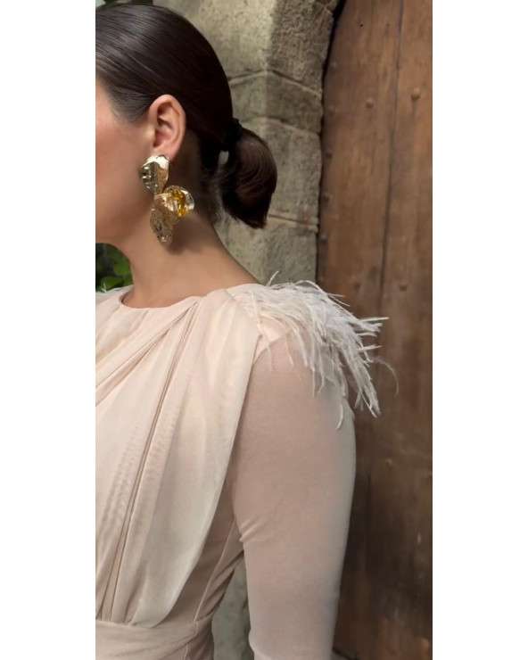 Vestido Laila beige elegante para invitada | Espalda abierta