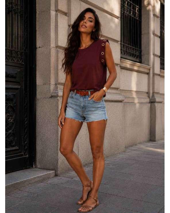 Camiseta Julia Sin Mangas con Ojales Dorados para Mujer